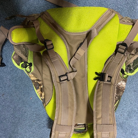 Insights lite backpack. Used for a couple of seasons, went to something else. - Picture 5 of 8